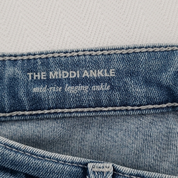 AG Adriano Goldschmied mid rise light wash Destroyed ankle jeans size 24 - Picture 3 of 7